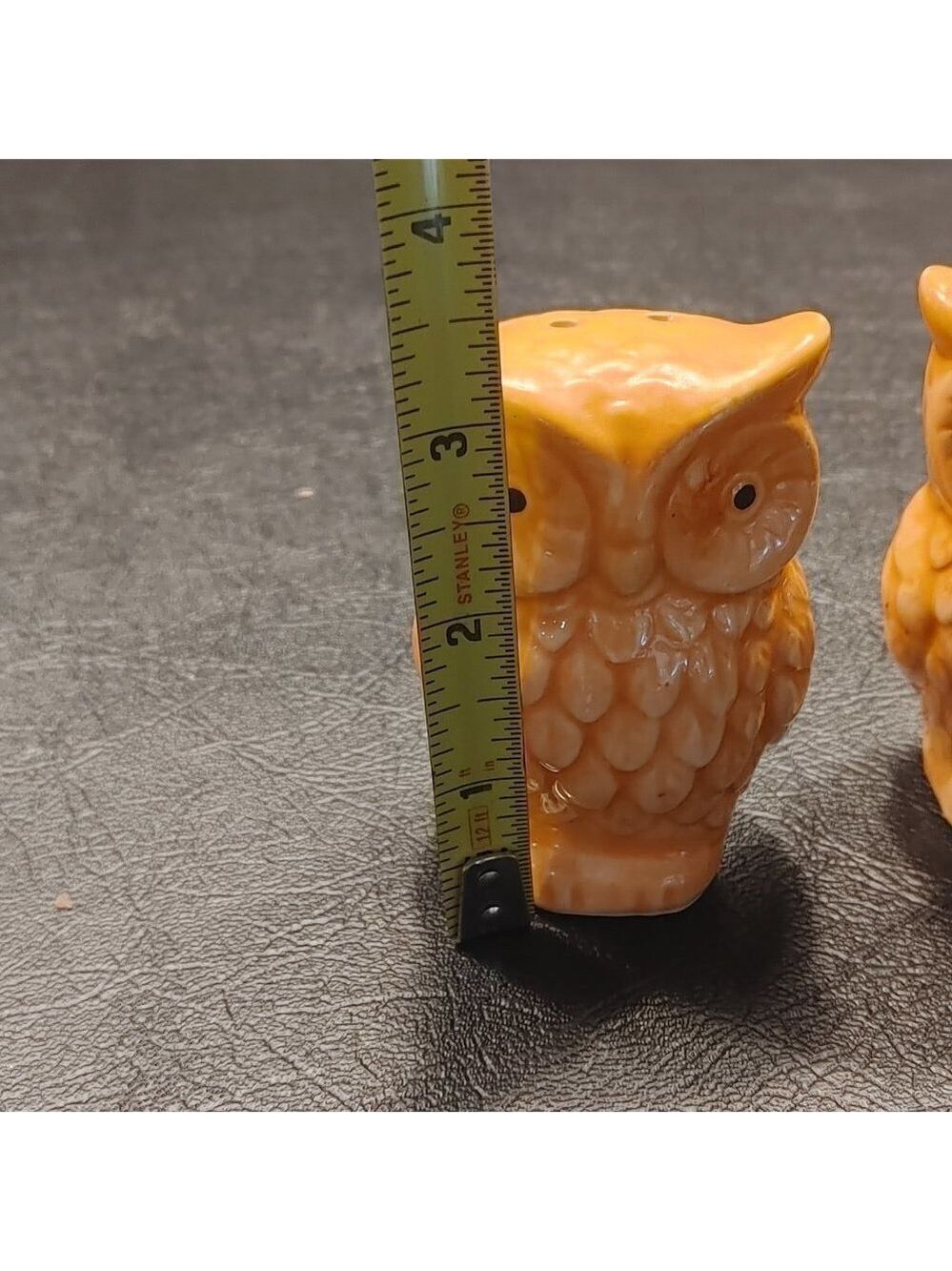 Ceramic Owl Salt and Pepper Shakers - Picture 7 of 8